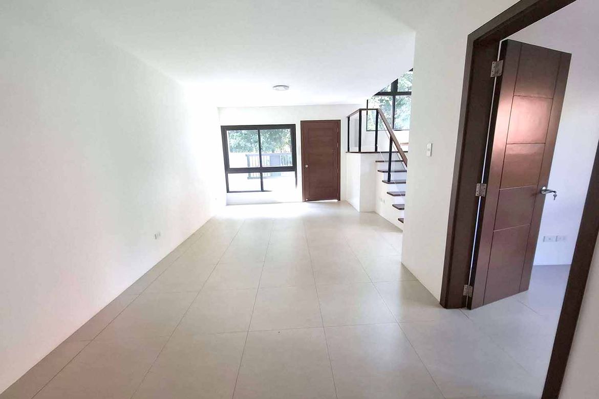 4 Bedroom Townhouse for Sale in Bagong Silangan, Quezon City, Metro Manila – photo 3