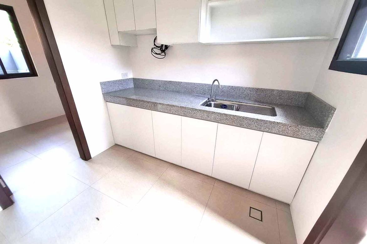 4 Bedroom Townhouse for Sale in Bagong Silangan, Quezon City, Metro Manila – photo 5