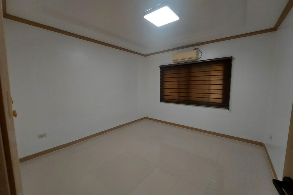 4 Bedroom Townhouse for Sale in Balibago, Angeles, Pampanga – photo 3