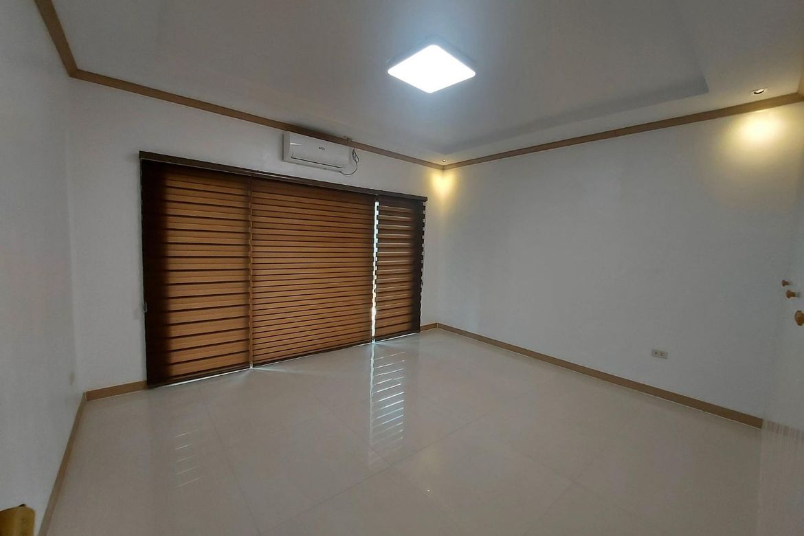 4 Bedroom Townhouse for Sale in Balibago, Angeles, Pampanga – photo 7