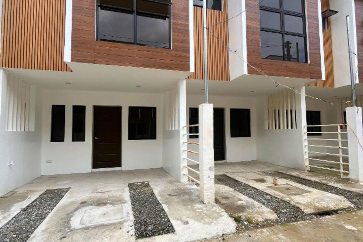 4 Bedroom Townhouse for Sale in Banilad, Mandaue, Cebu – photo 2
