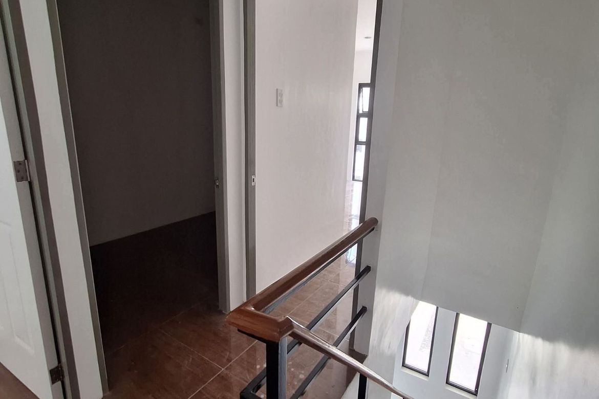 4 Bedroom Townhouse for Sale in Banilad, Mandaue, Cebu – photo 6