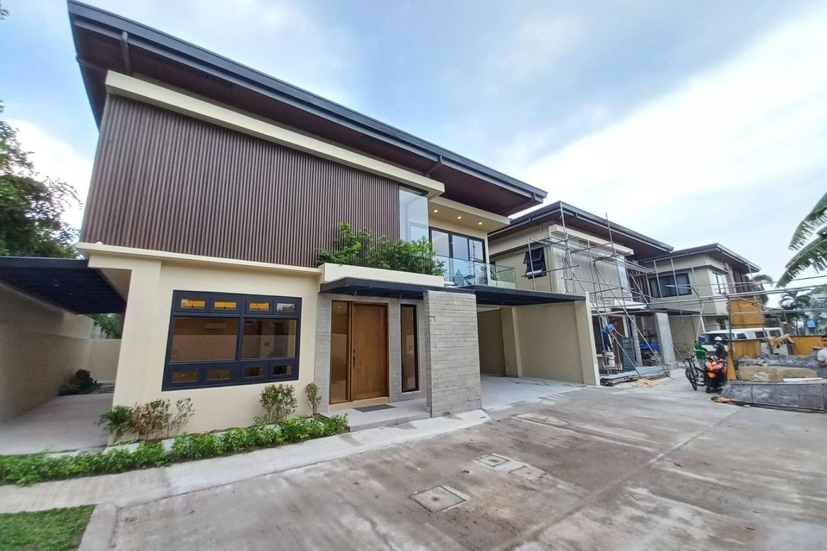 4 Bedroom Townhouse for Sale in BF Homes, Parañaque, Metro Manila – photo 3