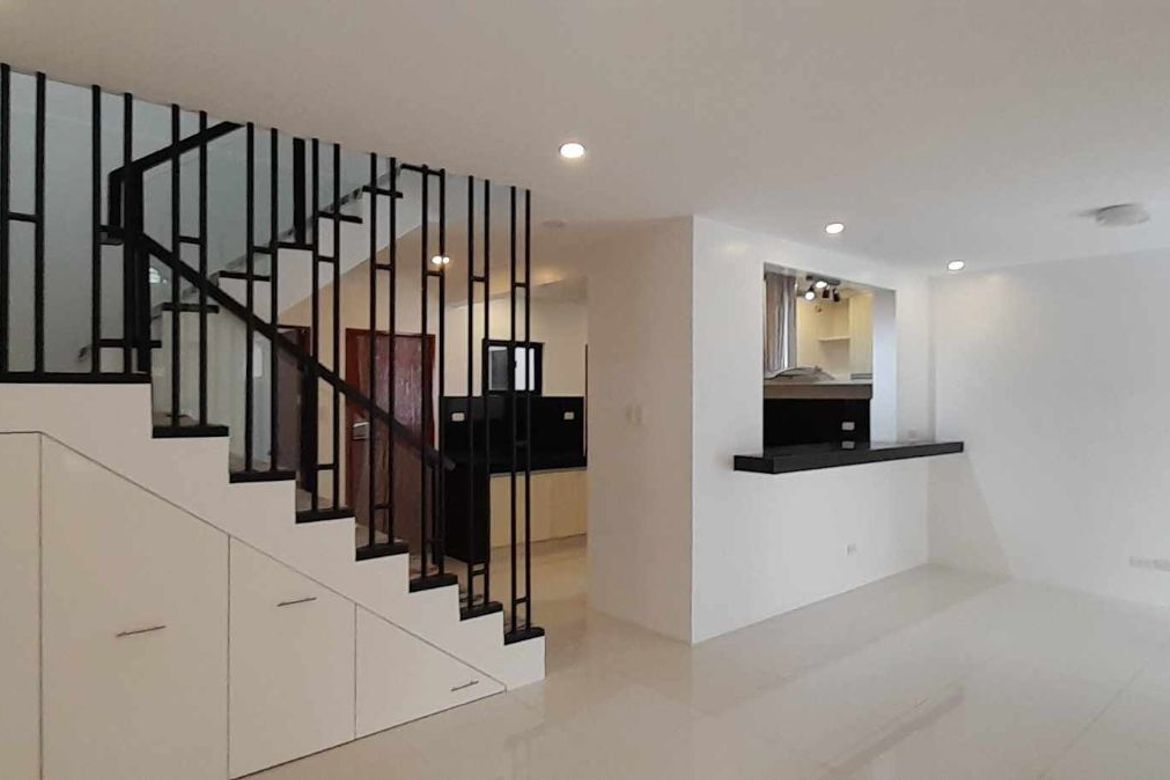 4 Bedroom Townhouse for Sale in Concepcion Dos, Marikina, Metro Manila