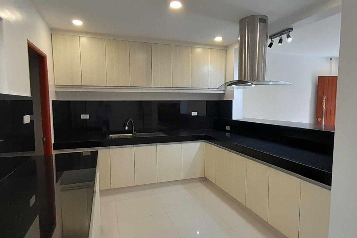 4 Bedroom Townhouse for Sale in Concepcion Dos, Marikina, Metro Manila – photo 6