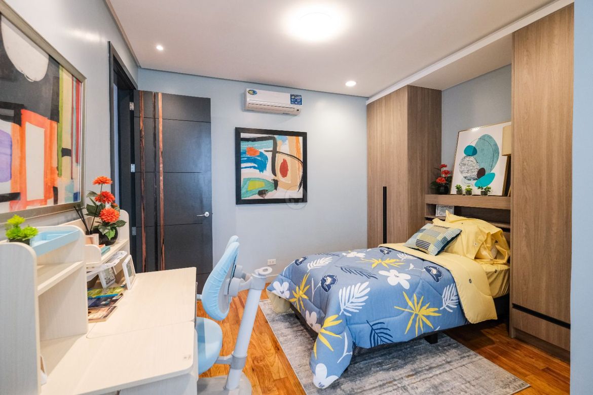 4 Bedroom Townhouse for Sale in Corazon de Jesus, San Juan, Metro Manila near LRT-2 J. Ruiz – photo 7