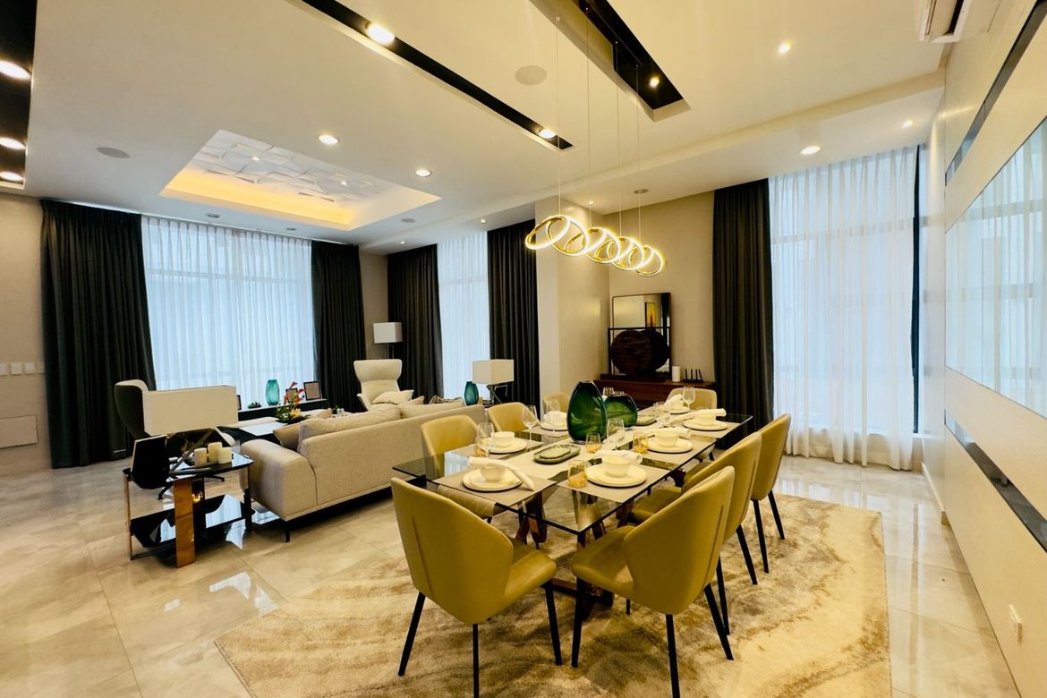 4 Bedroom Townhouse for Sale in Corazon de Jesus, San Juan, Metro Manila near LRT-2 J. Ruiz