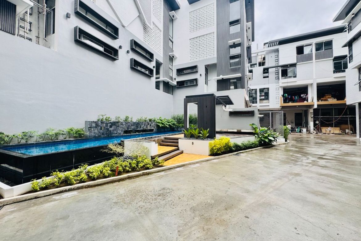 4 Bedroom Townhouse for Sale in Corazon de Jesus, San Juan, Metro Manila near LRT-2 J. Ruiz – photo 4