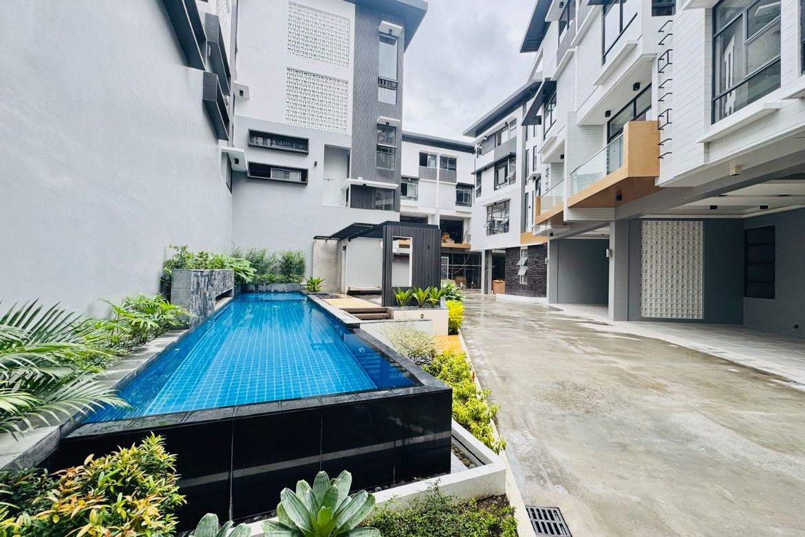 4 Bedroom Townhouse for Sale in Corazon de Jesus, San Juan, Metro Manila near LRT-2 J. Ruiz – photo 5