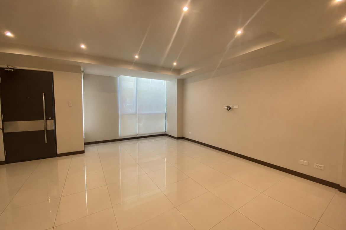 4 Bedroom Townhouse for Sale in Daang Bakal, Mandaluyong, Metro Manila