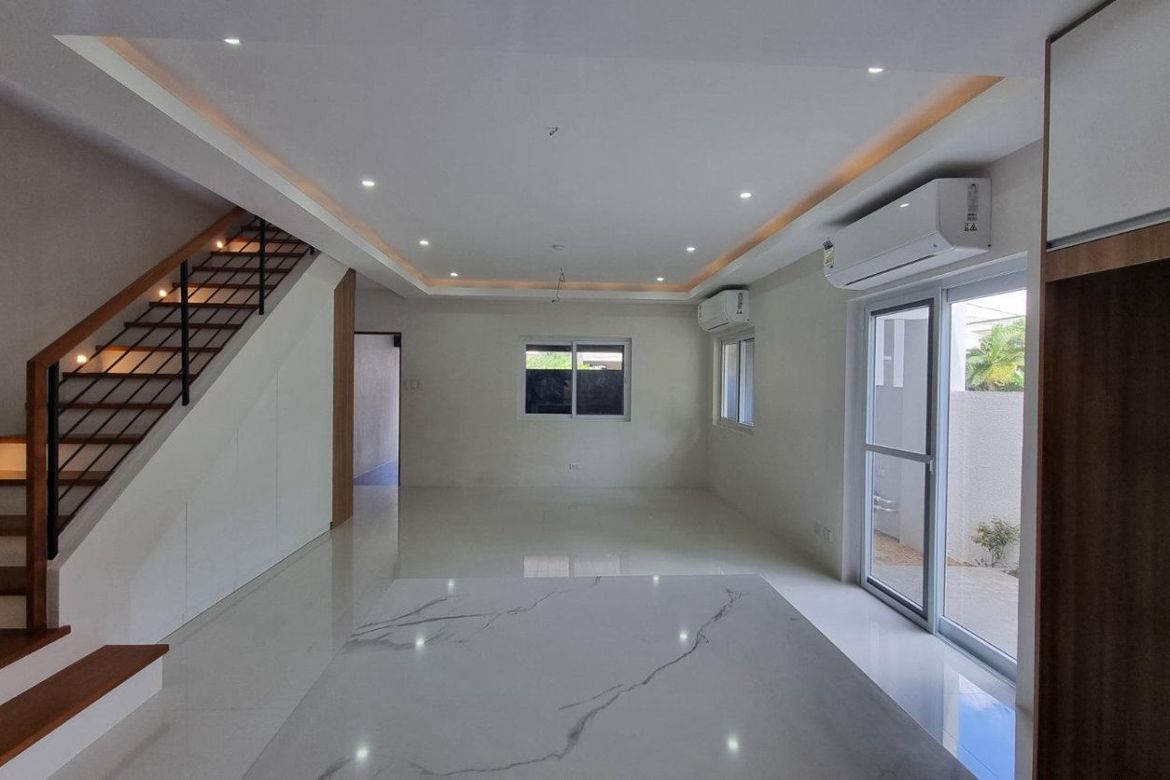 4 Bedroom Townhouse for Sale in Don Bosco, Parañaque, Metro Manila