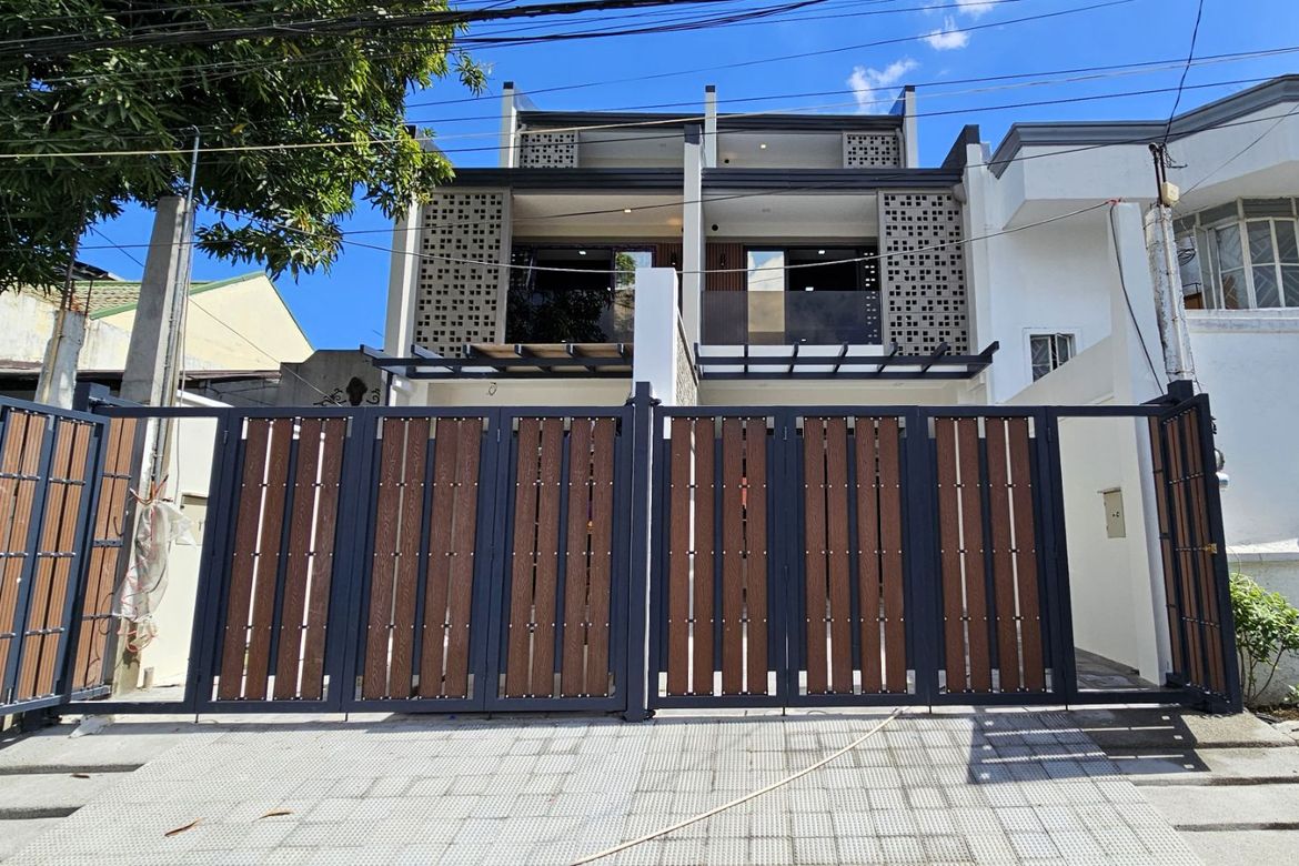 4 Bedroom Townhouse for Sale in Don Bosco, Parañaque, Metro Manila