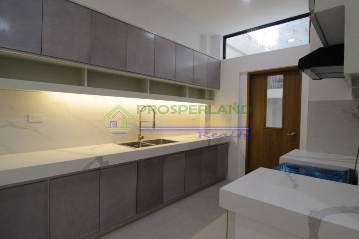 4 Bedroom Townhouse for Sale in Don Bosco, Parañaque, Metro Manila – photo 3