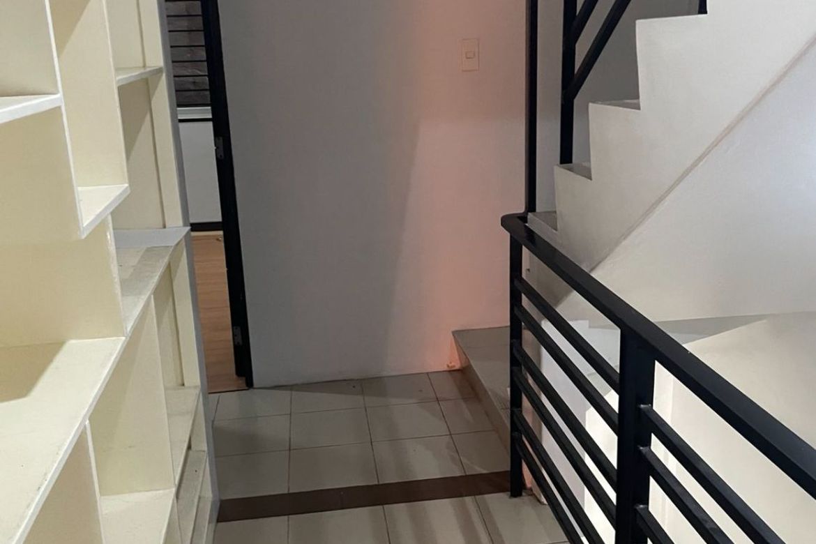 4 Bedroom Townhouse for Sale in Kamuning, Quezon City, Metro Manila near MRT-3 Kamuning – photo 6