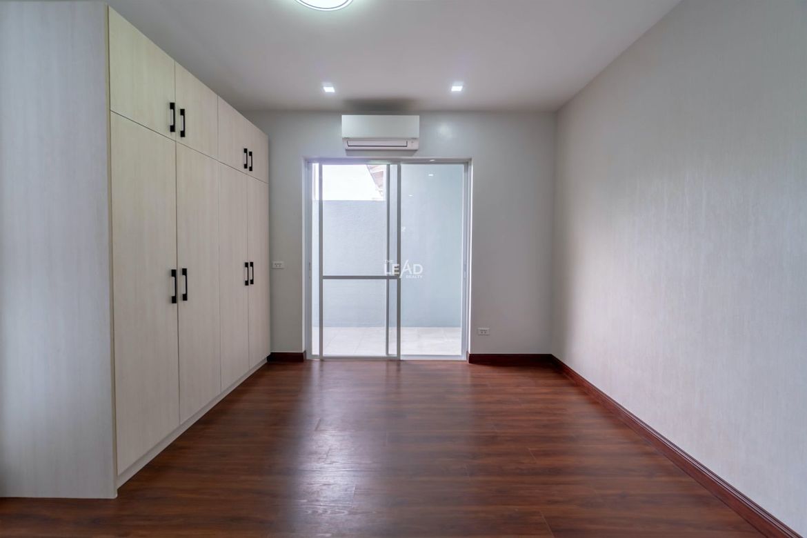4 Bedroom Townhouse for Sale in Kapitolyo, Pasig, Metro Manila – photo 8