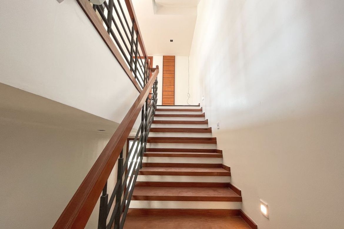 4 Bedroom Townhouse for Sale in Kapitolyo, Pasig, Metro Manila – photo 3