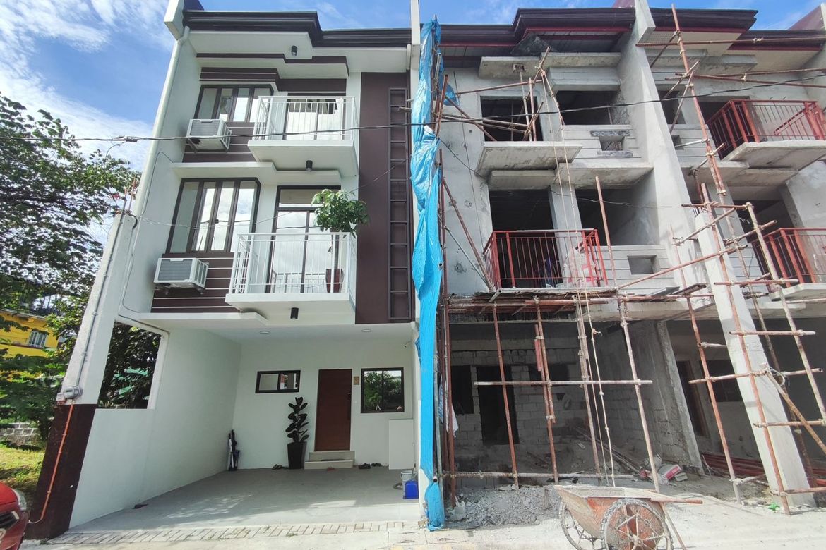 4 Bedroom Townhouse for Sale in Karuhatan, Valenzuela, Metro Manila – photo 2