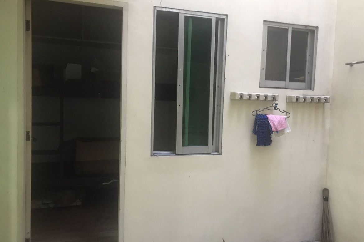 4 Bedroom Townhouse for Sale in Laging Handa, Quezon City, Metro Manila near MRT-3 Kamuning – photo 8
