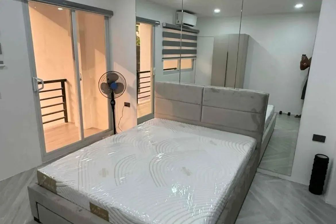4 Bedroom Townhouse for Sale in Lahug, Cebu City, Cebu – photo 8