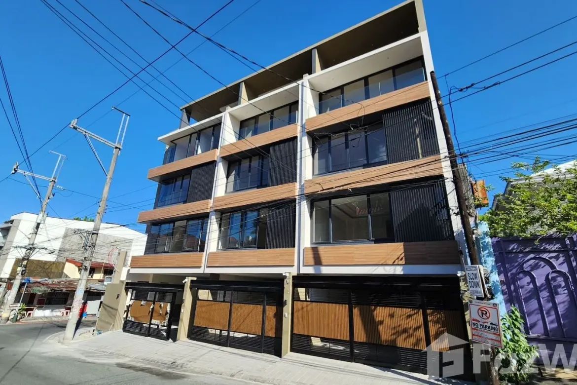 4 Bedroom Townhouse for Sale in Little Baguio, San Juan, Metro Manila – photo 2