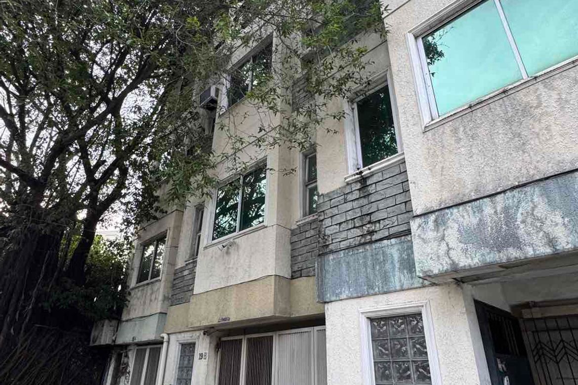 4 Bedroom Townhouse for Sale in Little Baguio, San Juan, Metro Manila – photo 2
