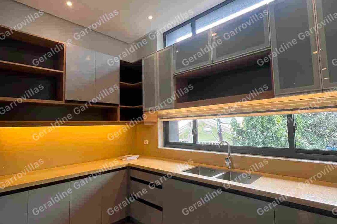 4 Bedroom Townhouse for Sale in Little Baguio, San Juan, Metro Manila – photo 3
