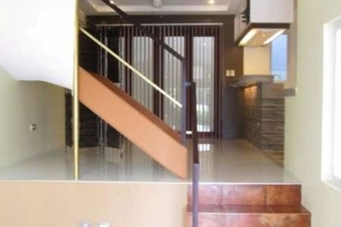 4 Bedroom Townhouse for Sale in Lourdes North West, Angeles, Pampanga – photo 4
