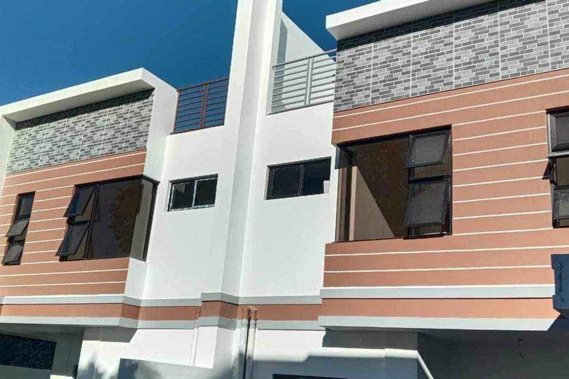4 Bedroom Townhouse for Sale in Maitim 2nd West, Tagaytay, Cavite