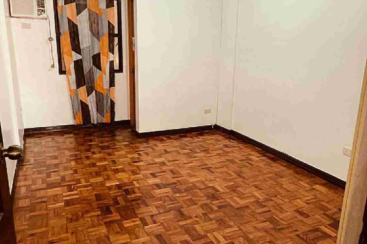4 Bedroom Townhouse for Sale in Malate, Manila, Metro Manila near LRT-1 Vito Cruz – photo 8