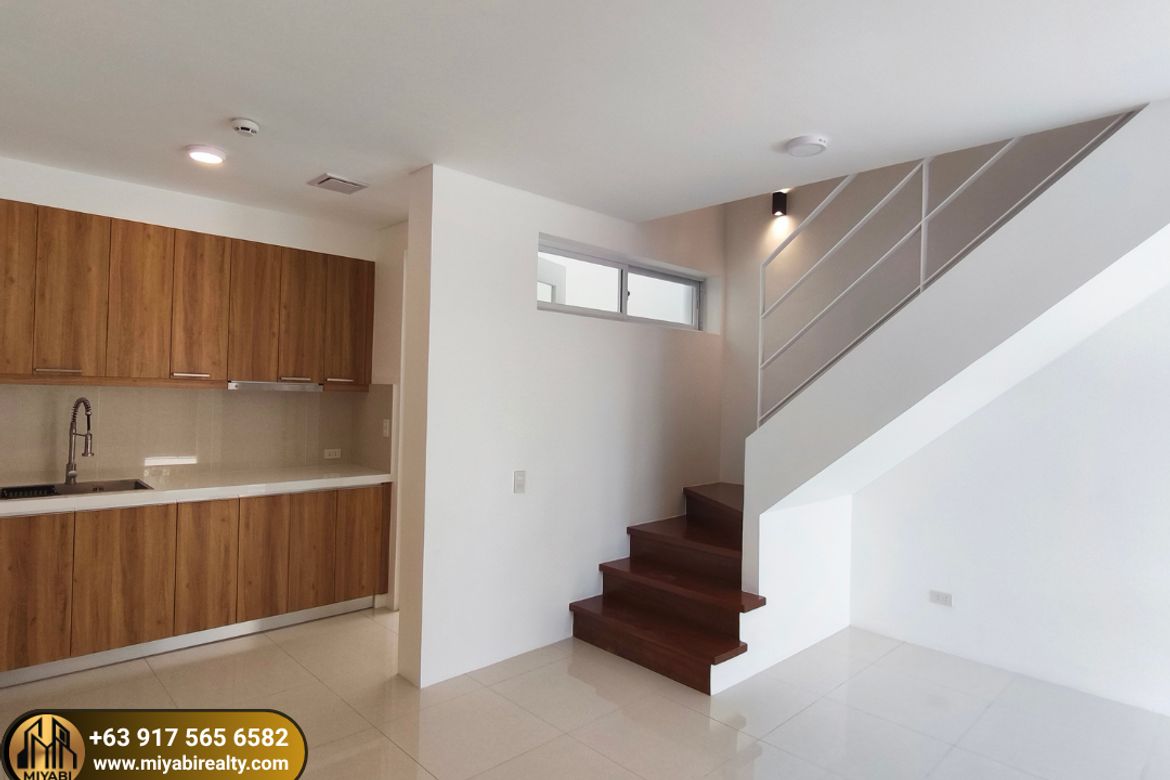 4 Bedroom Townhouse for Sale in Marilag, Quezon City, Metro Manila near LRT-2 Anonas – photo 3