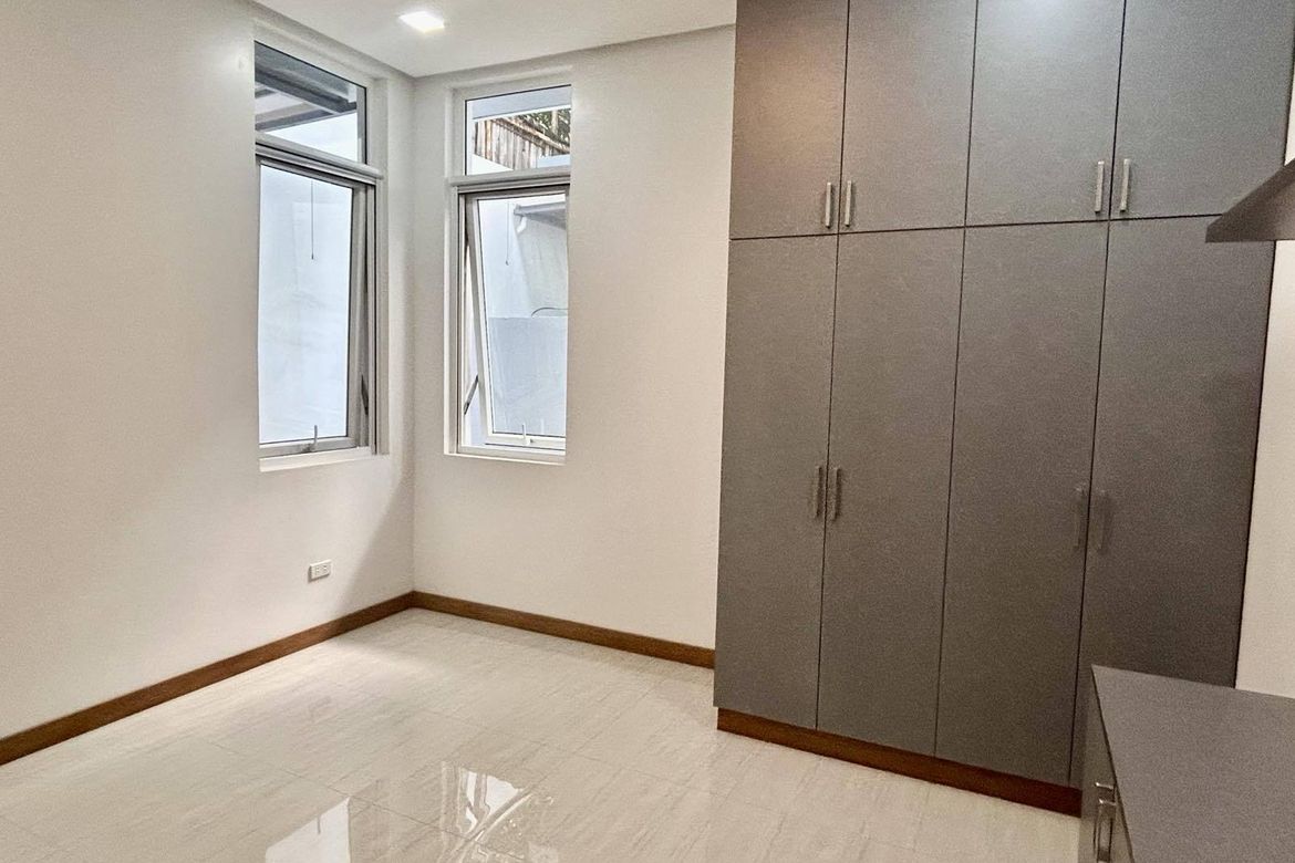 4 Bedroom Townhouse for Sale in Merville, Parañaque, Metro Manila – photo 6