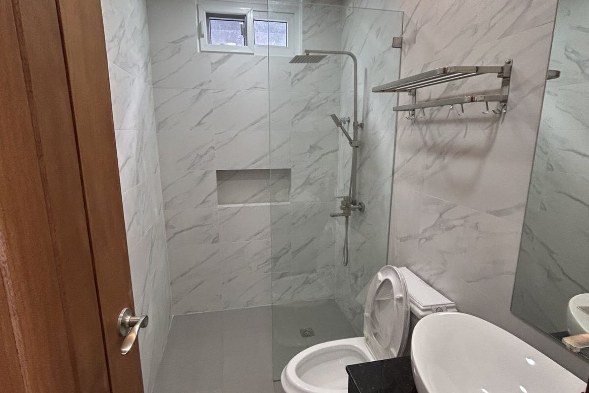 4 Bedroom Townhouse for Sale in Merville, Parañaque, Metro Manila – photo 8