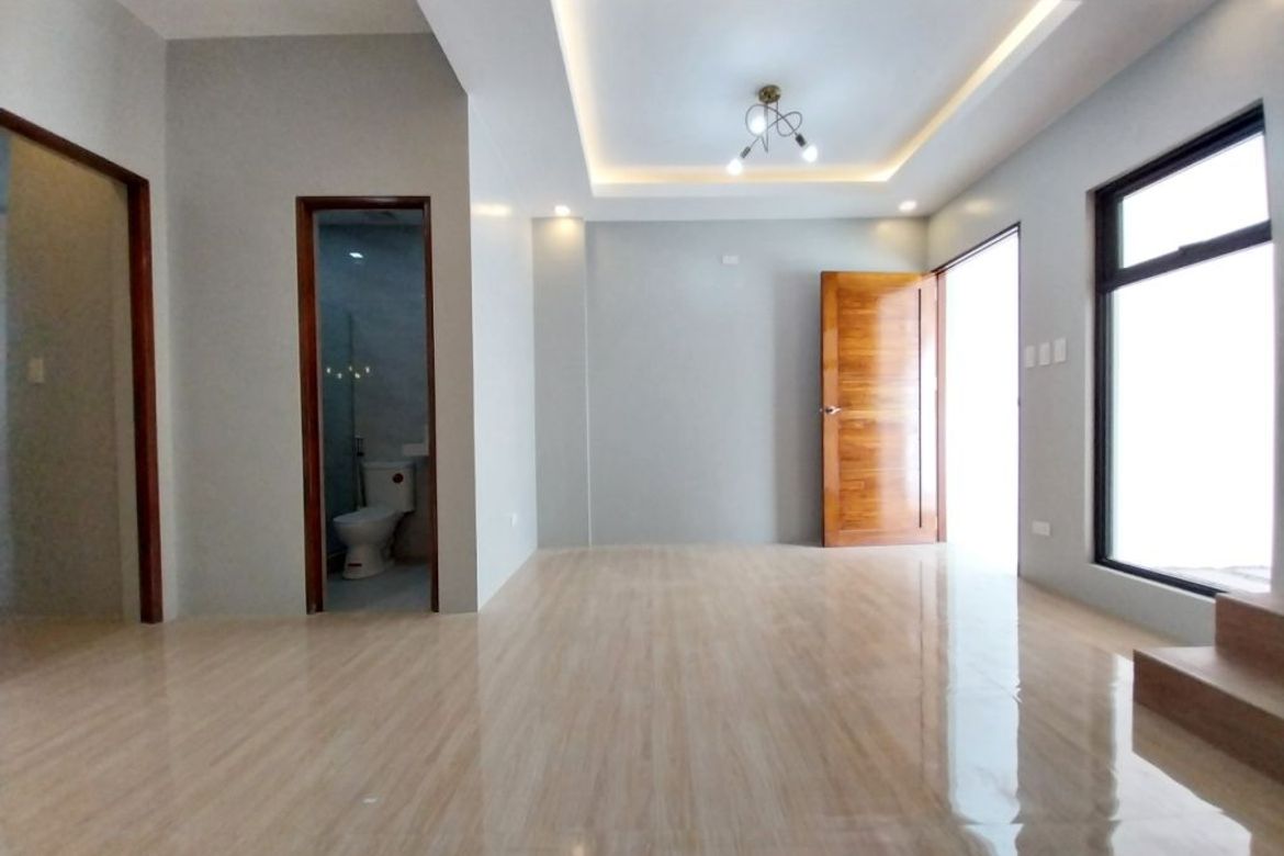 4 Bedroom Townhouse for Sale in Molino III, Bacoor, Cavite – photo 5