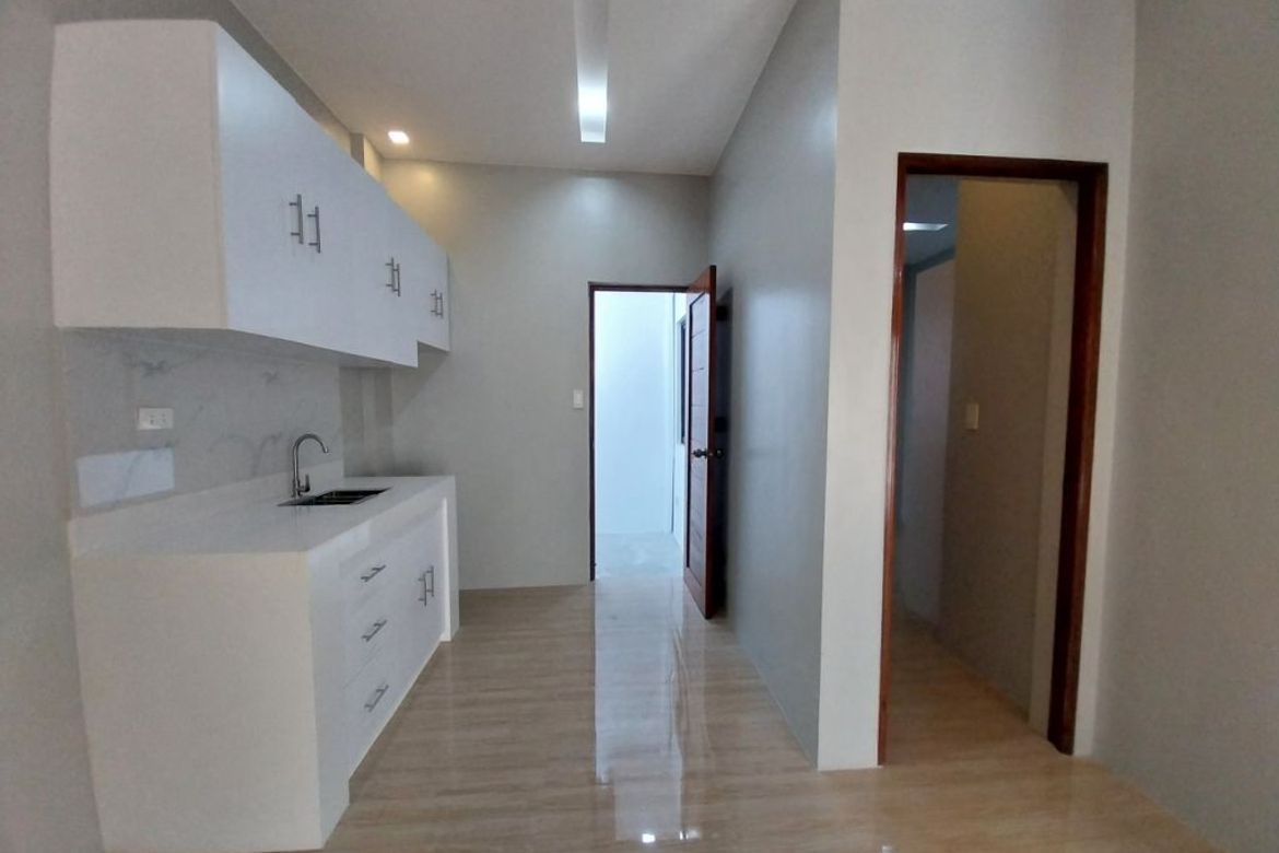 4 Bedroom Townhouse for Sale in Molino III, Bacoor, Cavite – photo 6