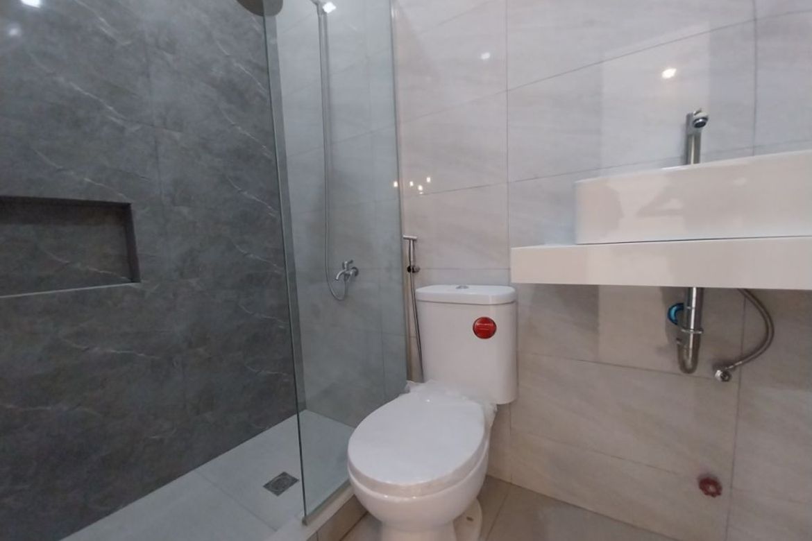 4 Bedroom Townhouse for Sale in Molino III, Bacoor, Cavite – photo 7