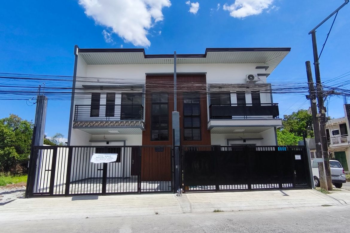 4 Bedroom Townhouse for Sale in Muntingdilaw, Antipolo, Rizal