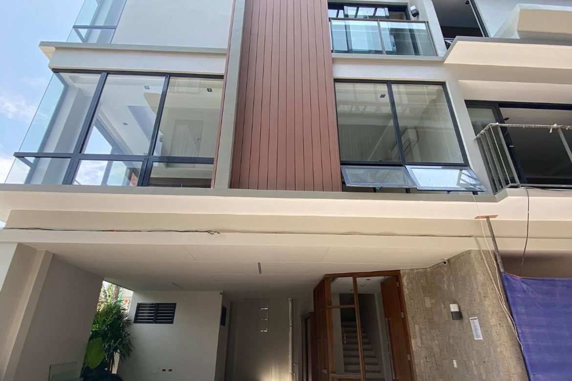 4 Bedroom Townhouse for Sale in Paco, Manila, Metro Manila