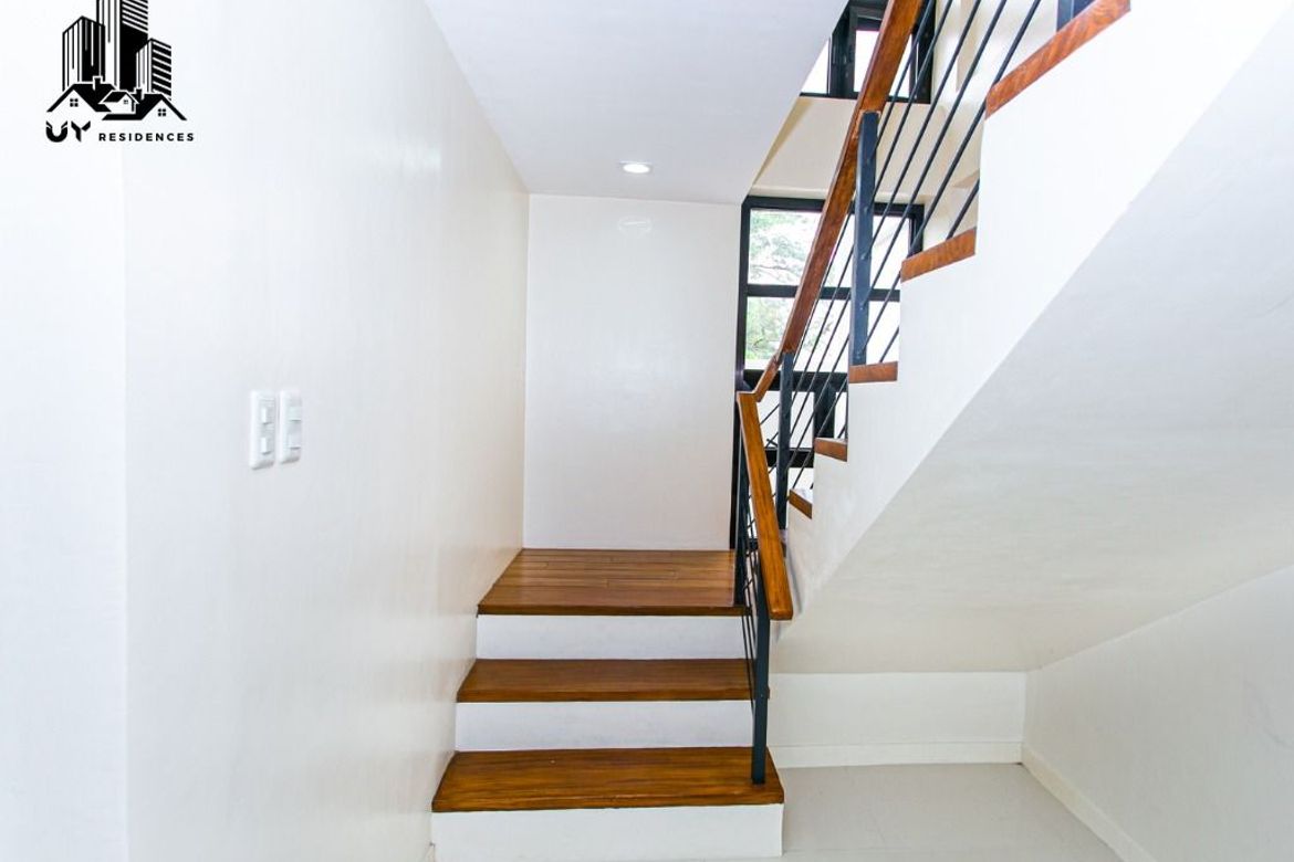 4 Bedroom Townhouse for Sale in Pagsabungan, Mandaue, Cebu – photo 5