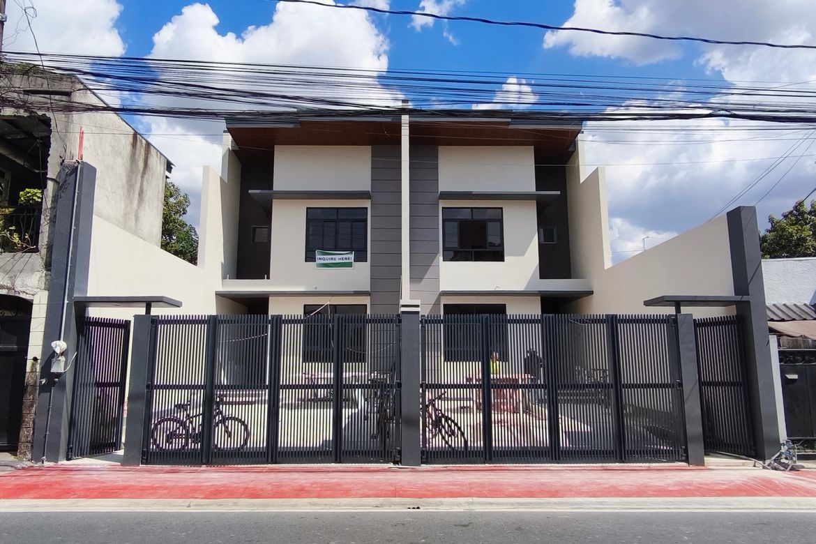 4 Bedroom Townhouse for Sale in Parang, Marikina, Metro Manila
