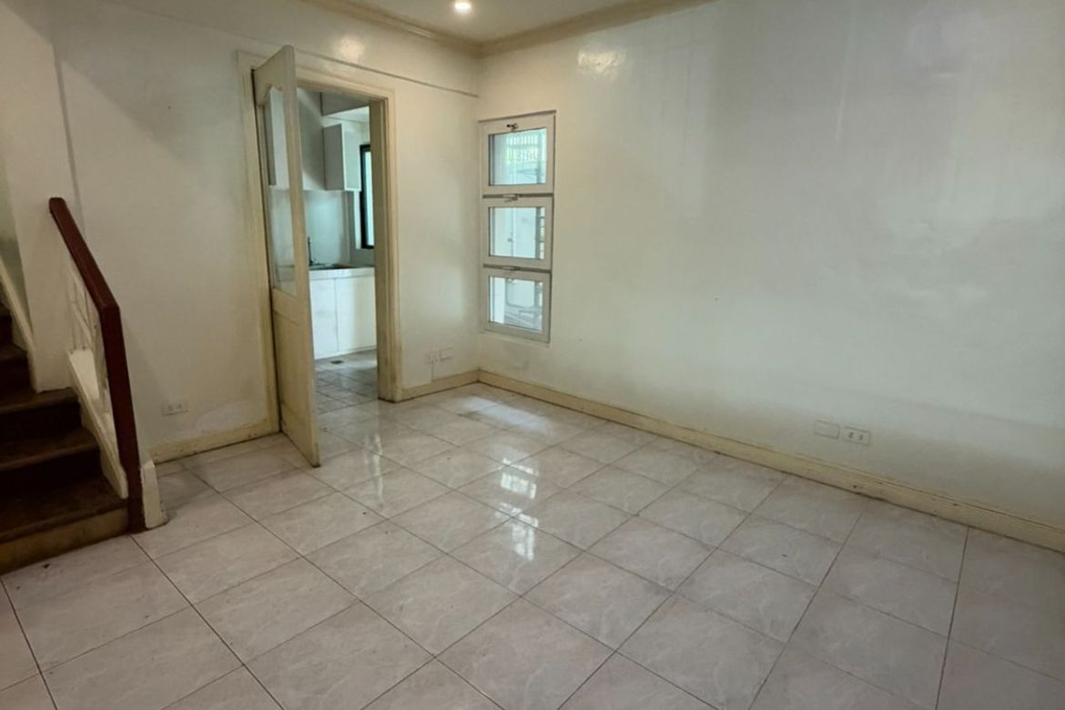 4 Bedroom Townhouse for Sale in Pasadeña, San Juan, Metro Manila near LRT-2 Gilmore – photo 3