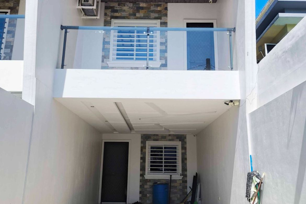 4 Bedroom Townhouse for Sale in Pilar, Las Piñas, Metro Manila