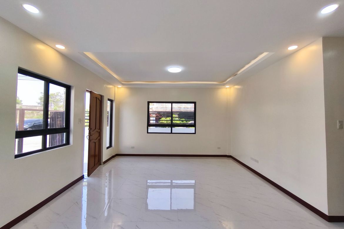 4 Bedroom Townhouse for Sale in Pilar, Las Piñas, Metro Manila – photo 5
