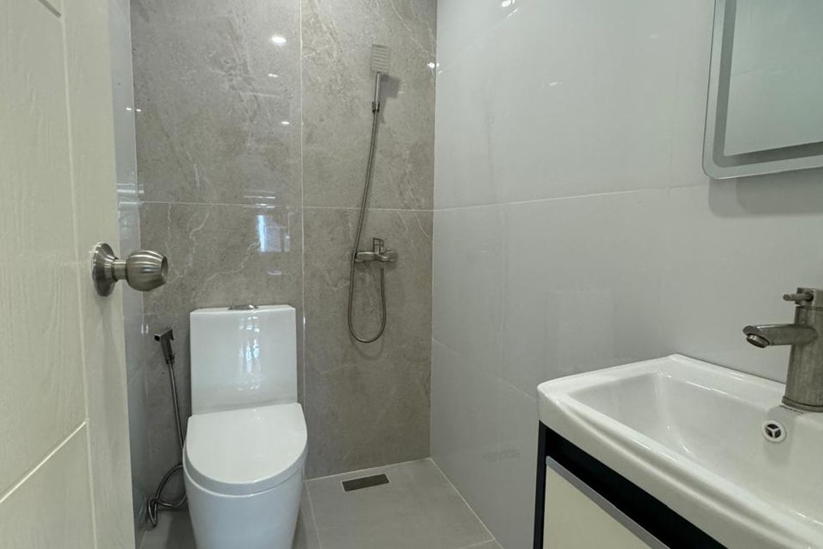 4 Bedroom Townhouse for Sale in Pilar, Las Piñas, Metro Manila – photo 5
