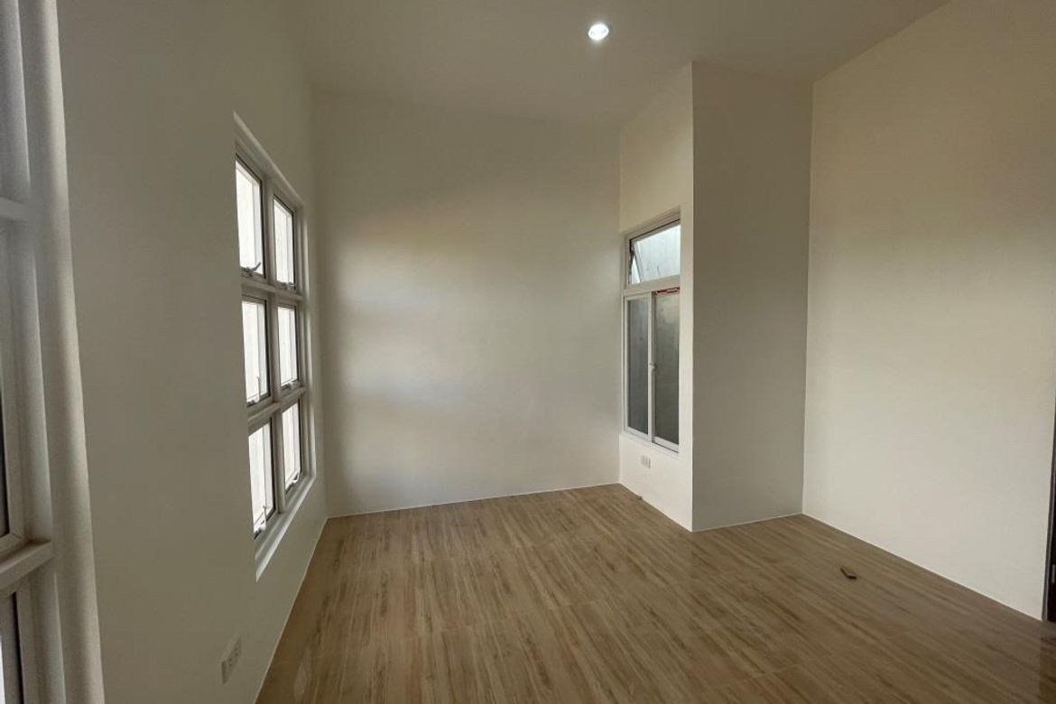 4 Bedroom Townhouse for Sale in Pilar, Las Piñas, Metro Manila – photo 6