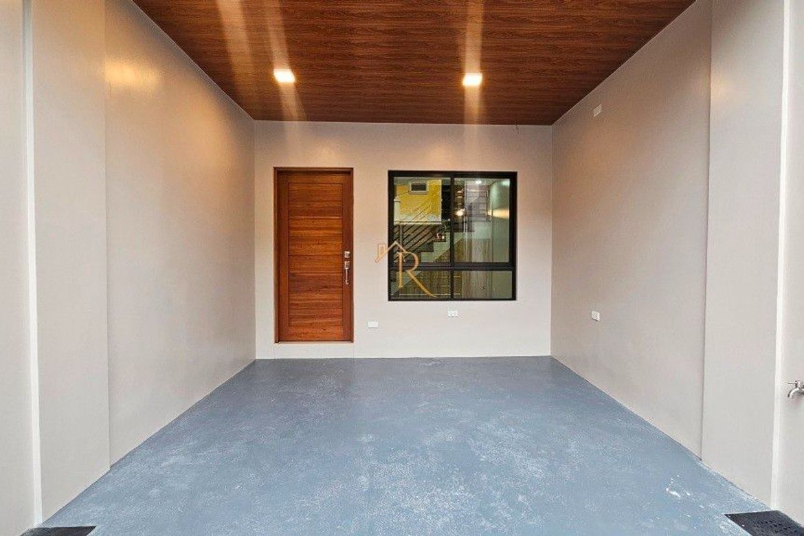4 Bedroom Townhouse for Sale in Pilar, Las Piñas, Metro Manila – photo 5