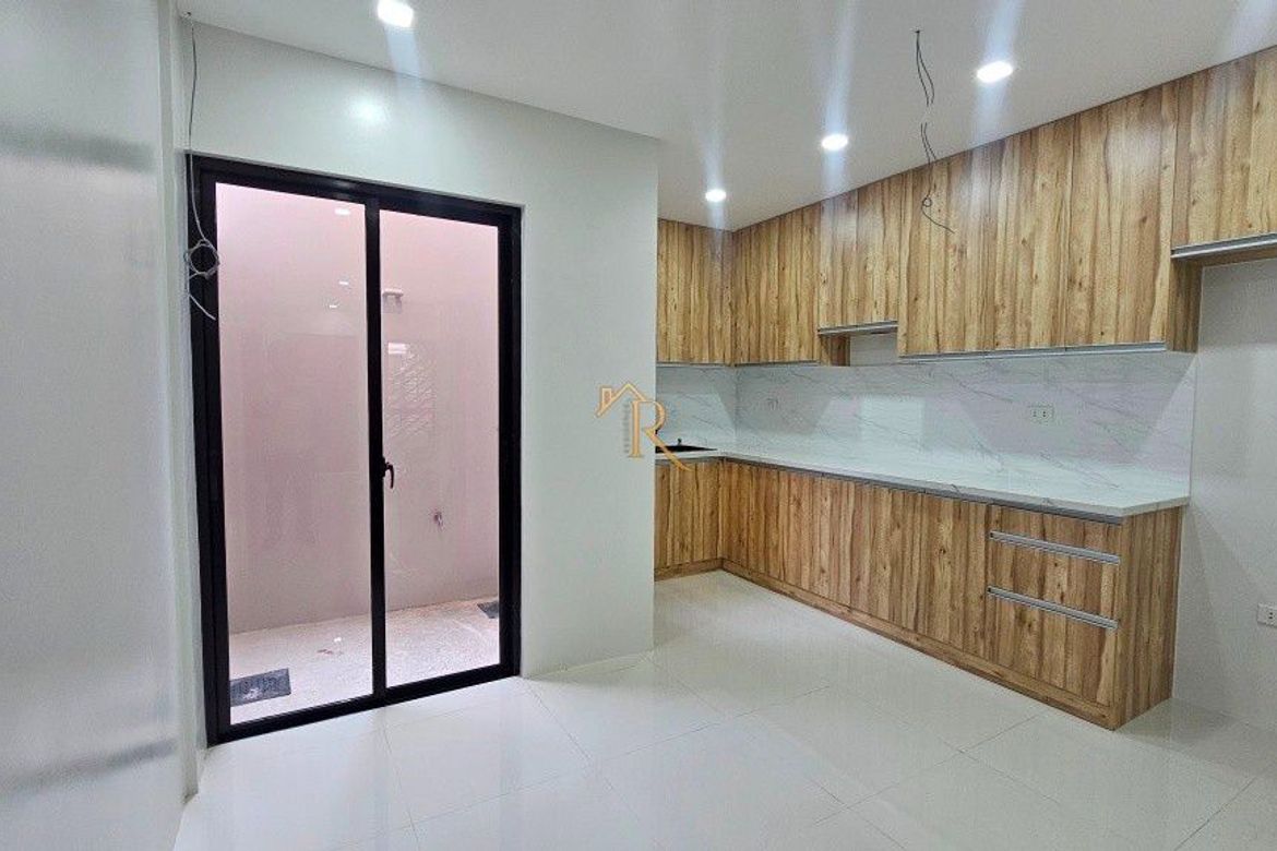 4 Bedroom Townhouse for Sale in Pilar, Las Piñas, Metro Manila – photo 8