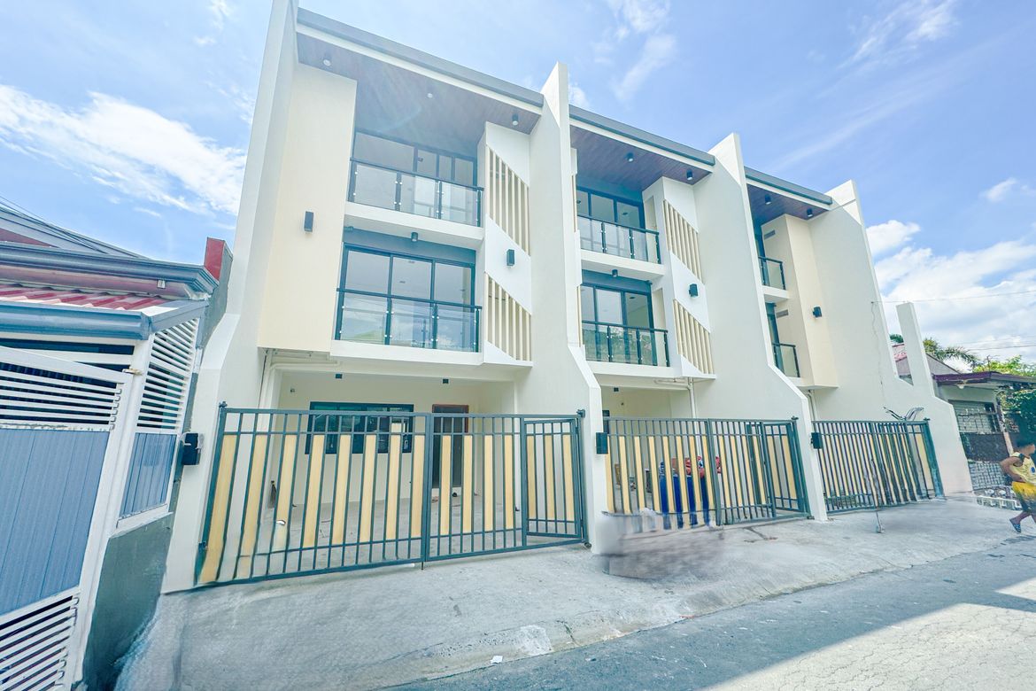 4 Bedroom Townhouse for Sale in Pilar, Las Piñas, Metro Manila – photo 3