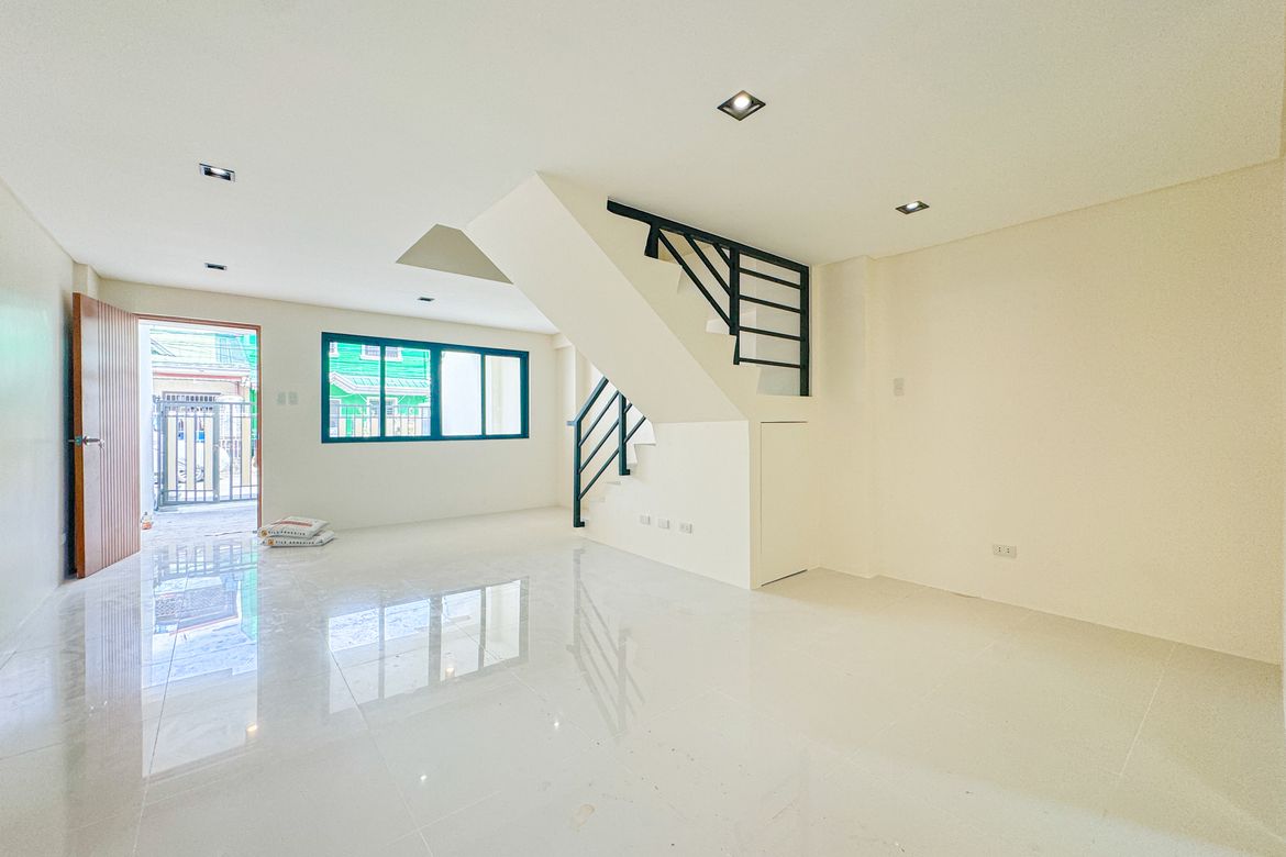 4 Bedroom Townhouse for Sale in Pilar, Las Piñas, Metro Manila – photo 7