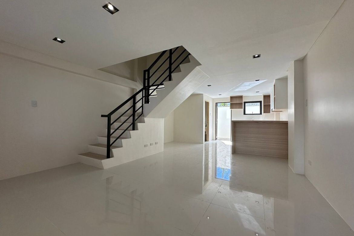 4 Bedroom Townhouse for Sale in Pilar, Las Piñas, Metro Manila – photo 3