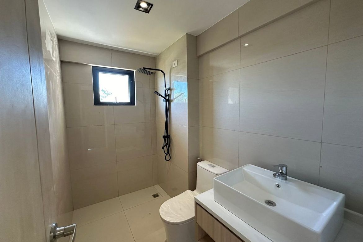 4 Bedroom Townhouse for Sale in Pilar, Las Piñas, Metro Manila – photo 8